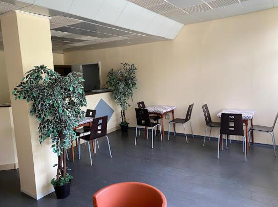 Aranypart Hostel Шиофок Экстерьер фото